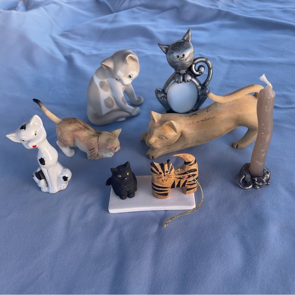 Vintage | Lot of 8 Trinket Cat Decorations (Wooden, Metal, Ceramic) - Picture 4 of 12